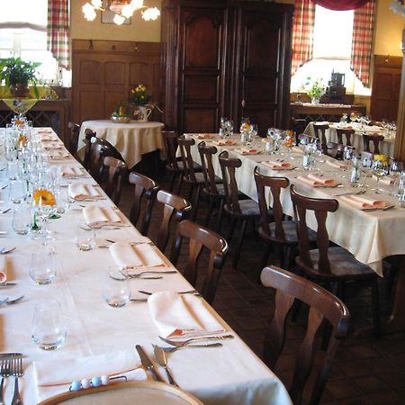 La Couronne A Wissembourg Hotel Luaran gambar