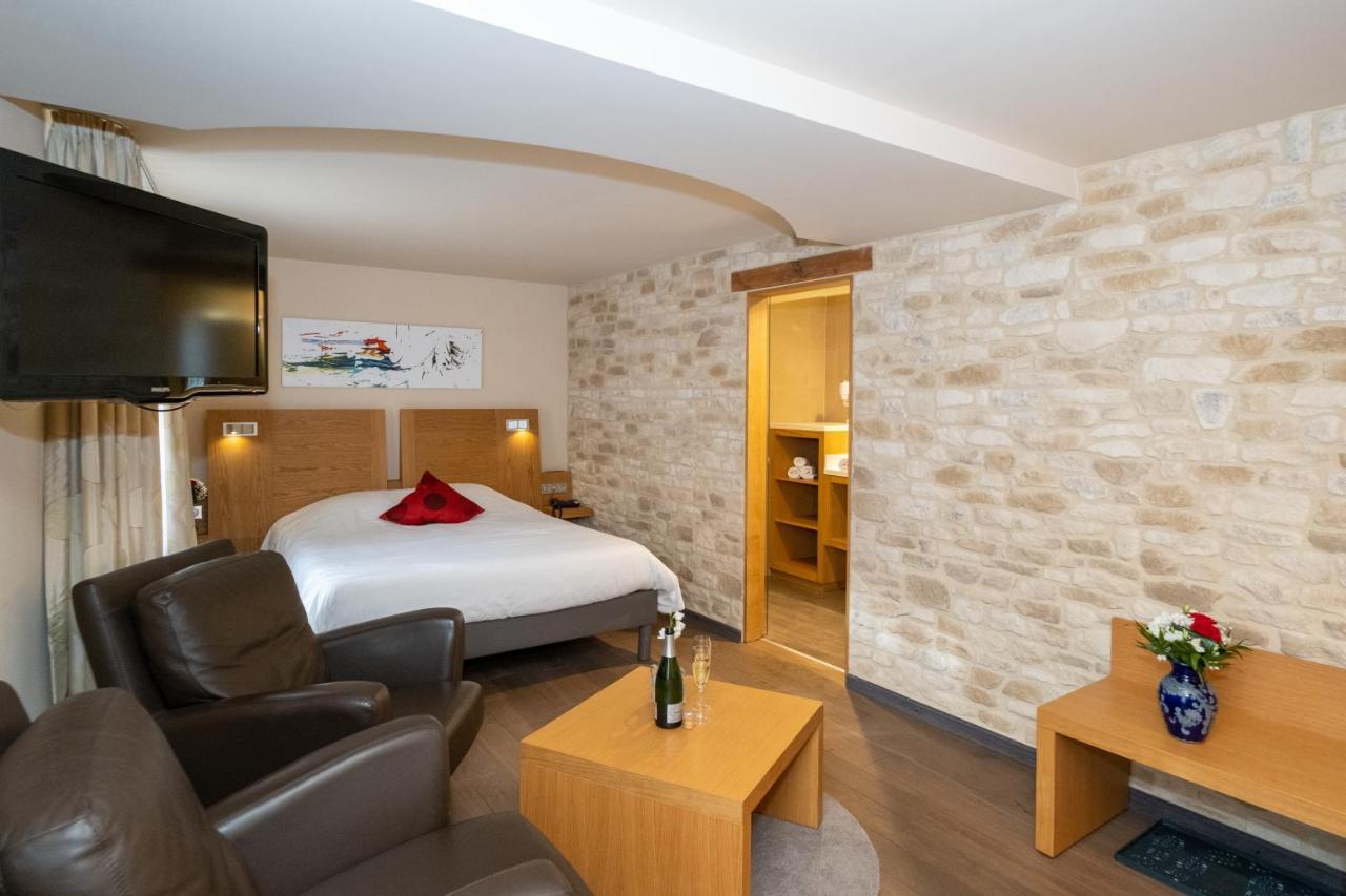 La Couronne A Wissembourg Hotel Luaran gambar